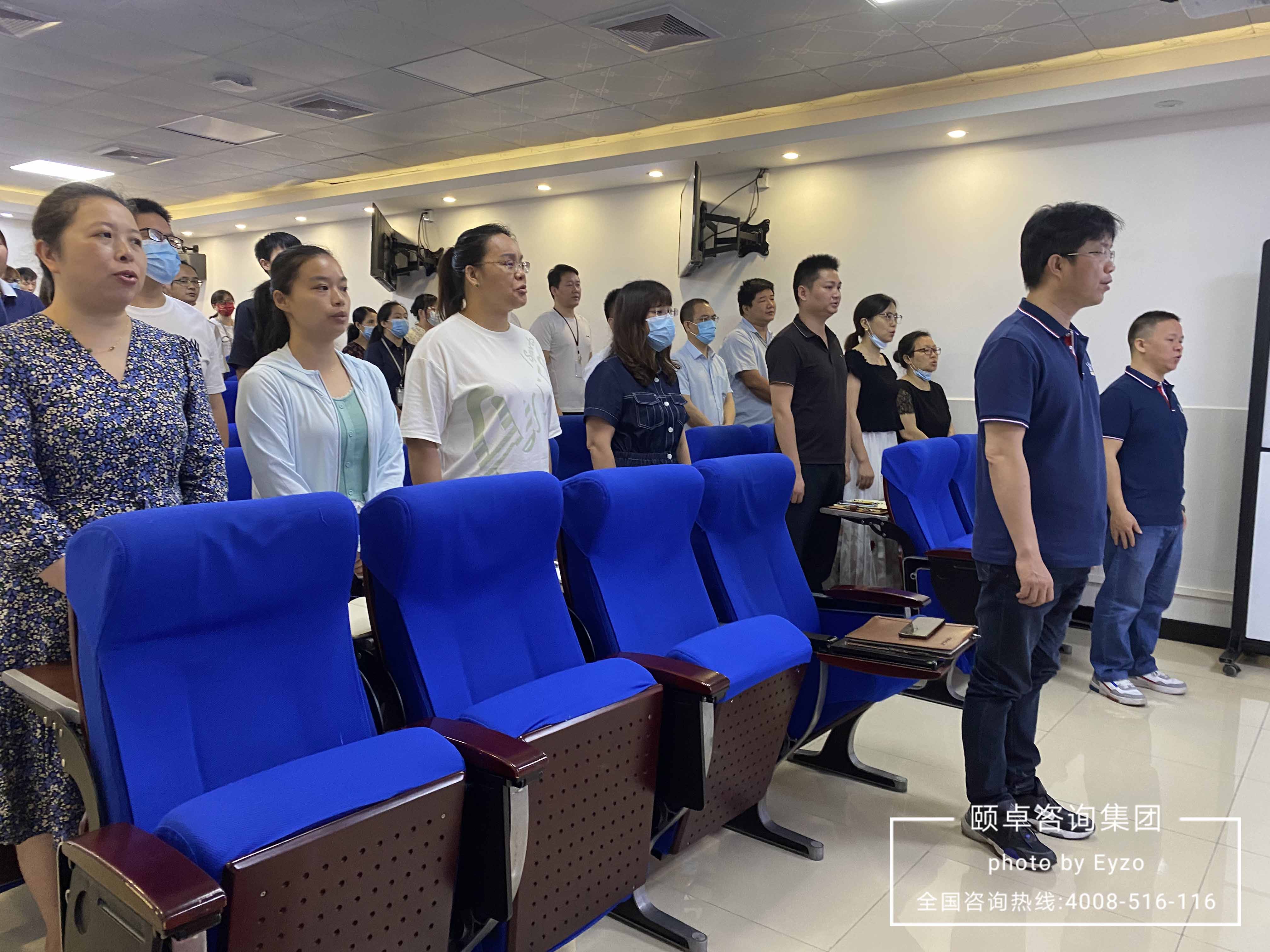 强乱强乱中文字幕