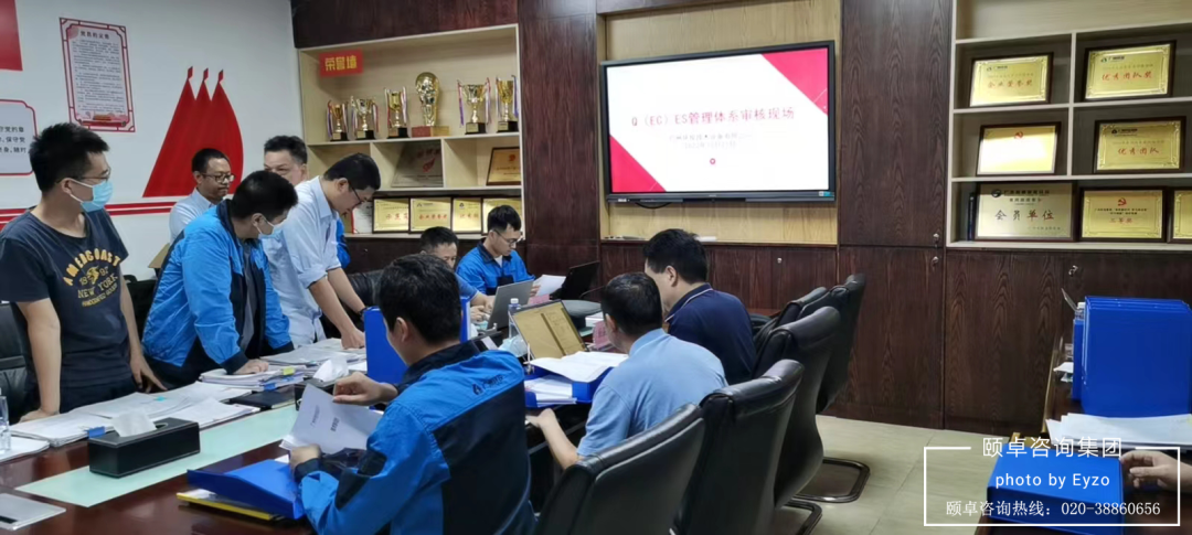 强乱强乱中文字幕