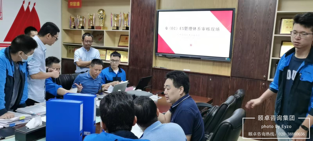 强乱强乱中文字幕