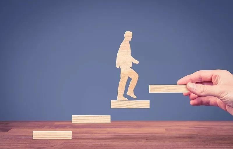 颐卓董事长极力推荐：企业家的深度反思——从管事管人到管心